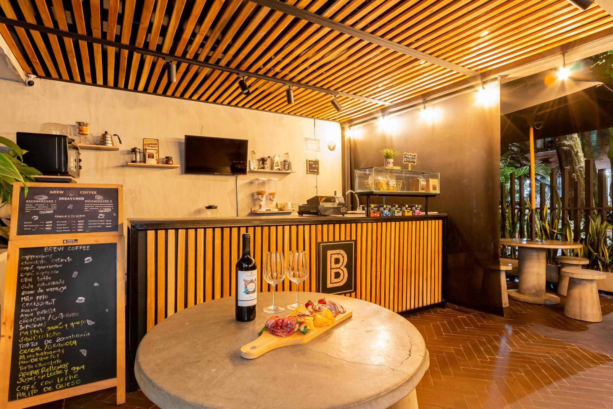 Barcelo Coliving Lägenhet Medellín Exteriör bild